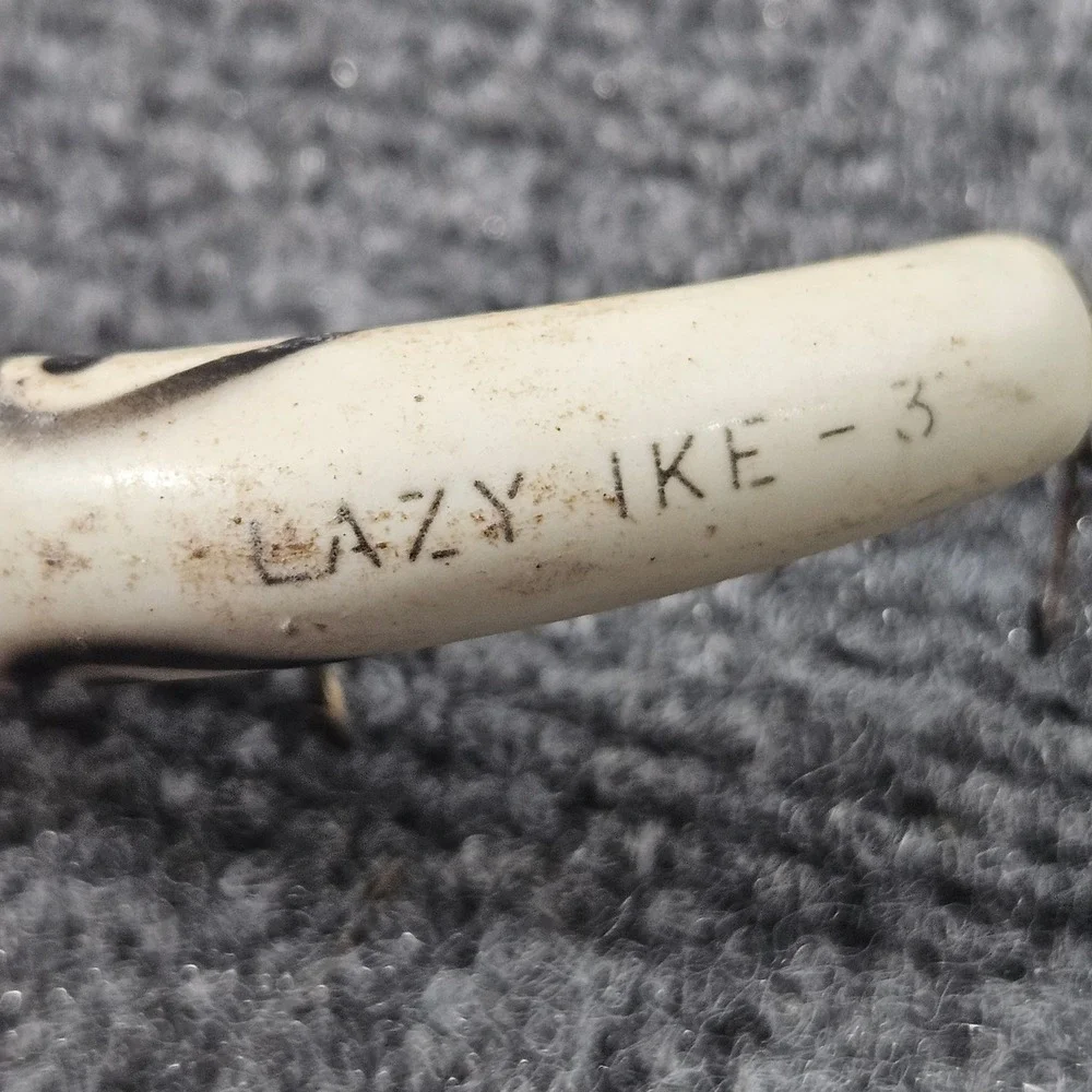 Lazy Ike Fishing Lure Unisex‎ Size 3 Red White Vintage Hard Bait Crankbait